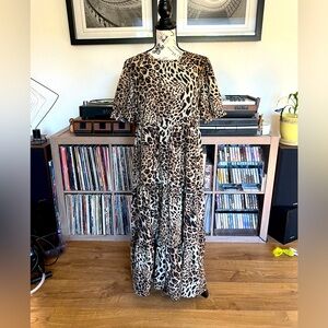 PRETTYGARDEN leopard maxi dress